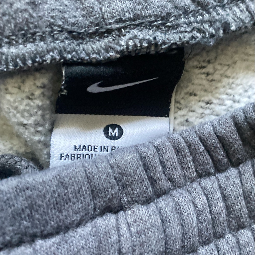 Nike Heather Gray Joggers - Picture 5 of 5